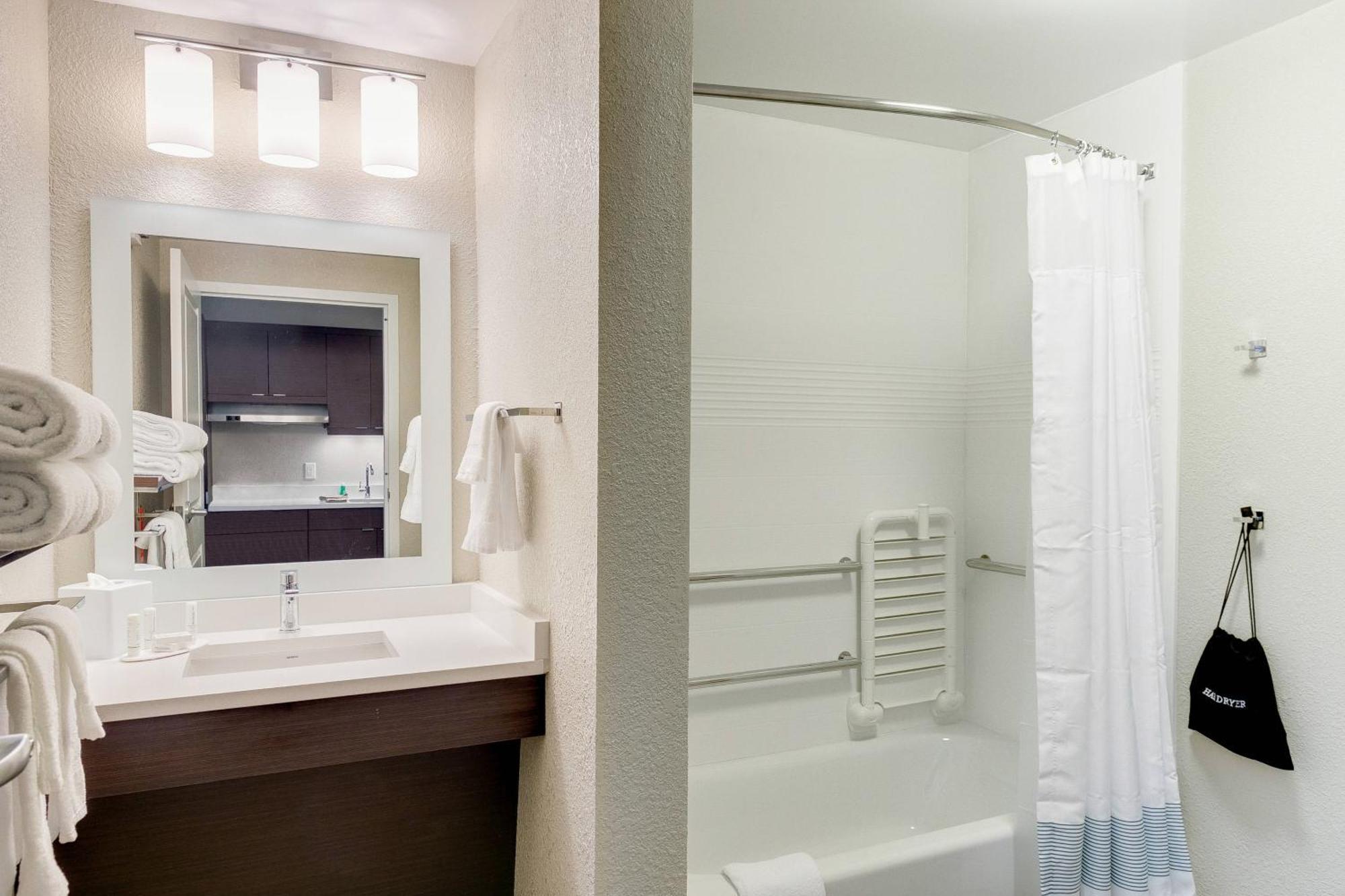 Towneplace Suites By Marriott Kansas City Liberty Bagian luar foto