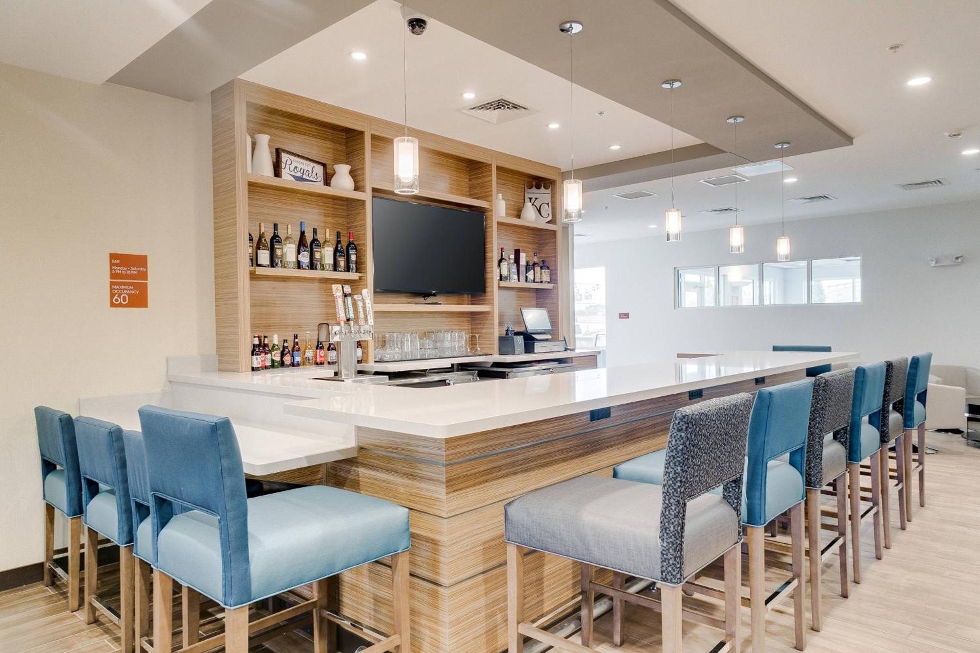 Towneplace Suites By Marriott Kansas City Liberty Bagian luar foto